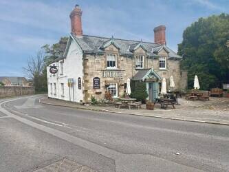 DENBIGHSHIRE – PICTURESQUE 17TH CENTURY VILLAGE PUB & RESTAURANT DENBIGHSHIRE – PICTURESQUE 17TH CENTURY VILLAGE PUB & RESTAURANT