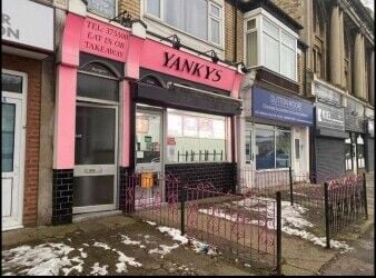 Takeaway/pizza shop for sale