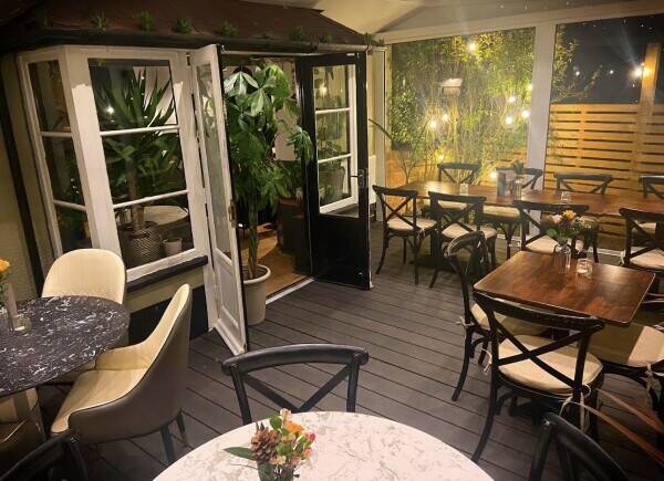 100 COVER TURKISH RESTAURANT FOR SALE Photo 2