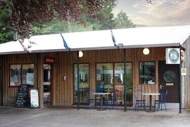 Extremely Popular and Well-Established Takeaway Business in Superb Location Photo 1