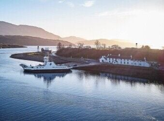 Fabulous Waterside Inn overlooking the Iconic Loch Linnhe - For Sale Fabulous Waterside Inn overlooking the Iconic Loch Linnhe - For Sale