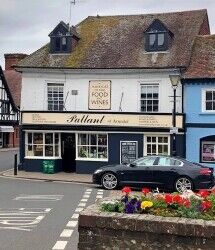 ARUNDEL, WEST SUSSEX INDEPENDANT DELI, FOOD AND WINE SHOP Photo 1