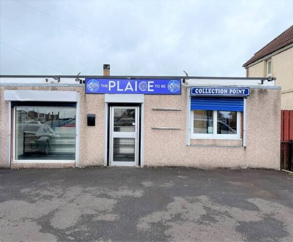 Popular Freehold Fish and Chip premises located in Riccarton area of Kilmarnock.(ref 1593) Photo 1