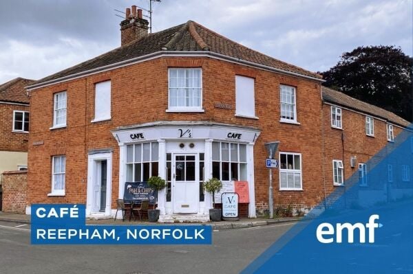 NEW PRICE > Busy Cafe in Popular Norfolk Town Photo 1
