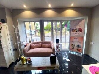 Popular and Beautifully Fitted Luxury Nail & Beauty Salon in Affluent Town of Esher, Surrey Photo 1
