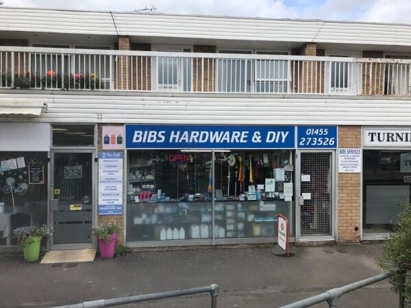 Hardware store with accommodation for sale Hardware store with accommodation for sale