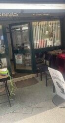 Basildon market, Barbers