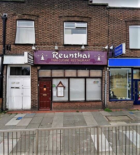 FREEHOLD LICENCED RESTAURANT PREMISES Photo 1