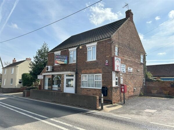 Off License & Convenience For Sale in Market Rasen Photo 1