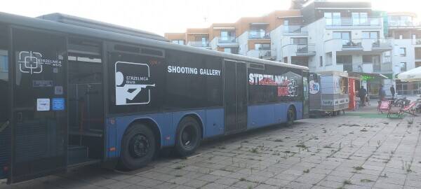 BUS shooting gallery - a ready-made business with a mobile shooting gallery BUS shooting gallery - a ready-made business with a mobile shooting gallery