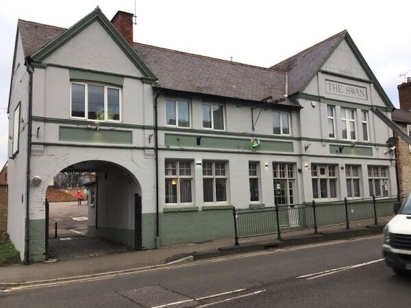 Well Established Pub For Sale Photo 1