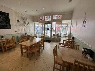 Beautifully Presented Café in  Prime Worthing Town Centre Location