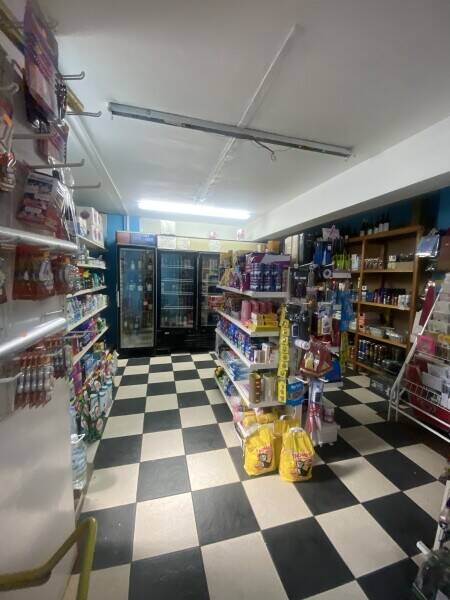 Profitable Off Licence For Sale In North London, great opportunity to expand sales Photo 1