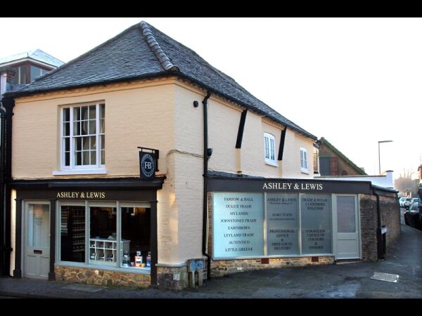 Sensible offers invited Well Established Paints and Wallpaper Retailer Photo 1