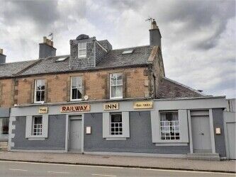 Fantastic Opportunity to Acquire a Traditional Public House in Edinburgh Photo 1