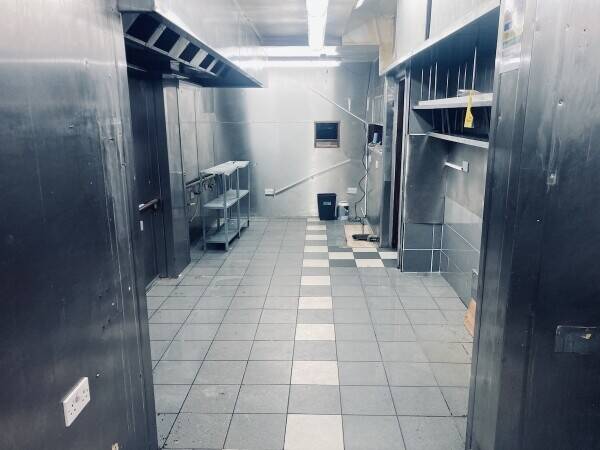 Freehold Takeaway & Restaurant for Sale in Uxbridge Road, Hayes Photo 1