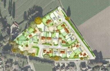 SITE AROUND 4.7 ACRES WITH OPP FOR 32 HOUSES - 15 X DET & 17 X SEMIS