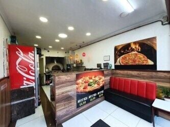 WOODFIRE PIZZERIA TAKEAWAY WITH FULL A5 LICENCE TO TRADE UNTIL 0400
