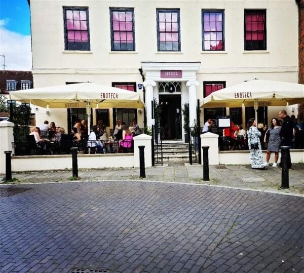 HIGH END WINE BAR & COCKTAIL LOUNGE IN WARE Photo 1