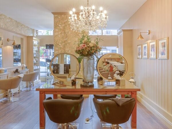 Highly rated hair salon for sale