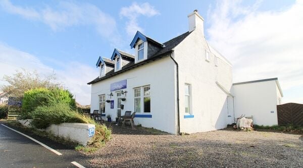 Hotel with stunning Location on the East of the Kintyre Peninsula Hotel with stunning Location on the East of the Kintyre Peninsula