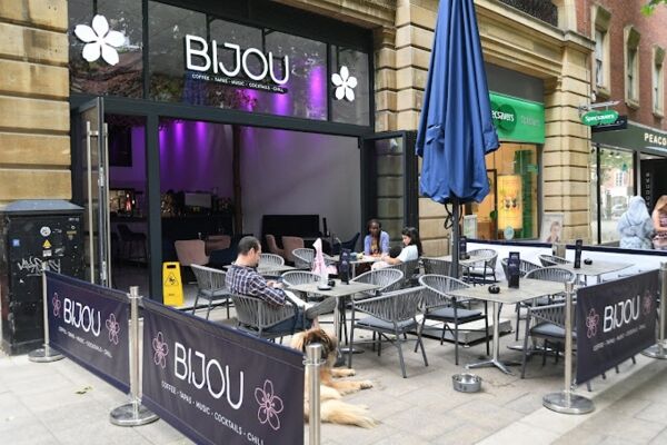Newly Fitted Restaurant & Cocktail Bar Photo 1