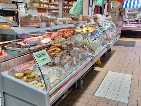 Delicatessens For Sale in Todmorden Photo 1