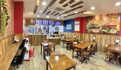 RESTAURANT & TAKEAWAY BURGER SHOP WITH FULL A3