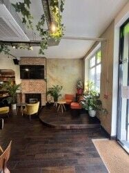 Urgent sale Restaurant and bar for sale (&pound;120k)in Islington London