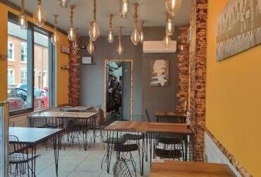 Turkish restaurant for sale in main road suitable for Indians Photo 1