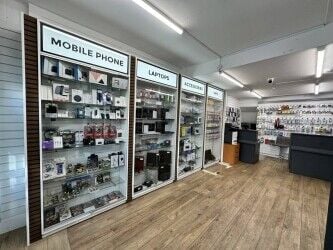 MOBILE PHONE & ELECTRONIC SALES & REPAIR SHOP CENTRAL LEWES LOCATION LOCATION WITH A HIGH FOOTFALL