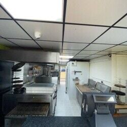 Italian pizza & kebab takeaway for sale with 1 bedroom flat and potential space for expansion Italian pizza & kebab takeaway for sale with 1 bedroom flat and potential space for expansion