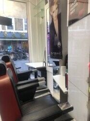 Unisex barber hair and beauty salon for sale in central London Euston Unisex barber hair and beauty salon for sale in central London Euston