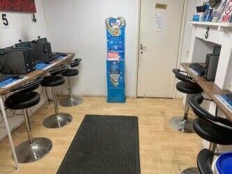 Newsagent & off Licence for sale in Brighton & Hove Photo 2