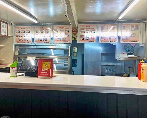 Chicken Shop with Full Off Licence Consent for Sale Photo 1