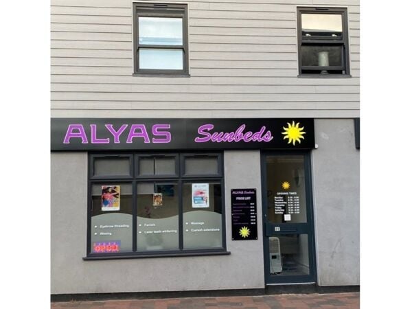 Sunbeds And Beauty Treatment Business For Sale Photo 1