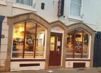 Nail bar in a spa Ellesmere Town centre location Photo 1