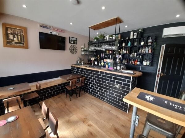 Licenced Trade, Pubs & Clubs For Sale in Chesterfield Licenced Trade, Pubs & Clubs For Sale in Chesterfield