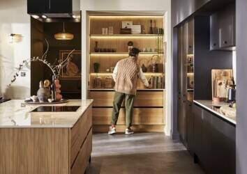 Unique opportunity to be part of the Magnet kitchens success story in Winchester Photo 1