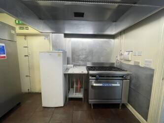 Takeaway & Desserts for sale, spacious workspace allowing alternative uses Takeaway & Desserts for sale, spacious workspace allowing alternative uses
