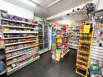 CONVENIENCE STORE:OFF LICENCE:NEWSAGENT: STALYBRIDE Photo 1