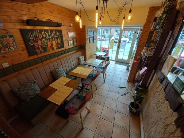 Cafe & Sandwich Bars For Sale in Oakham Photo 1