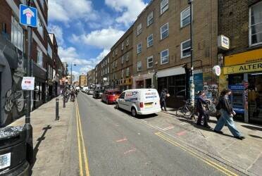 Bar Lease for Sale in Brick Lane, Shoreditch with Circa 1238 Sq. Ft & Premises Licence Photo 1