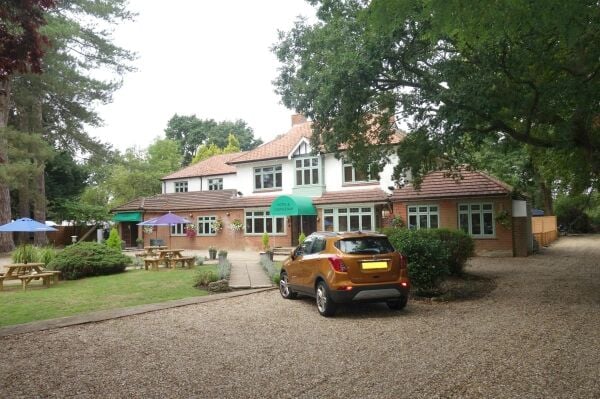 Boutique Hotel (6 bedrooms), Restaurant & Owners Accommodation Boutique Hotel (6 bedrooms), Restaurant & Owners Accommodation