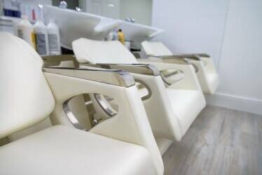 Hair Salon for Sale For Sale: Modern Hair Salon in a Prime Location in West Bromwich Hair Salon for Sale For Sale: Modern Hair Salon in a Prime Location in West Bromwich