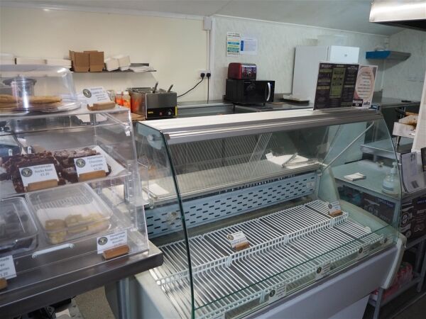 Cafe & Sandwich Bars For Sale in Cottingham Photo 1