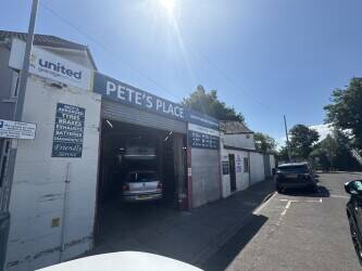 Profitable Garage in Portsmouth - selling due to retirement Photo 1