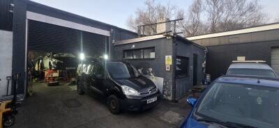 Garage workshop to let in Harlow Garage workshop to let in Harlow