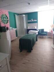 Beauty room for sale in heart of Wrexham town.