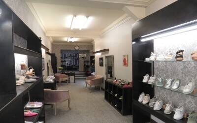 Established & Very Well-known Ladies Shoe Shop Business